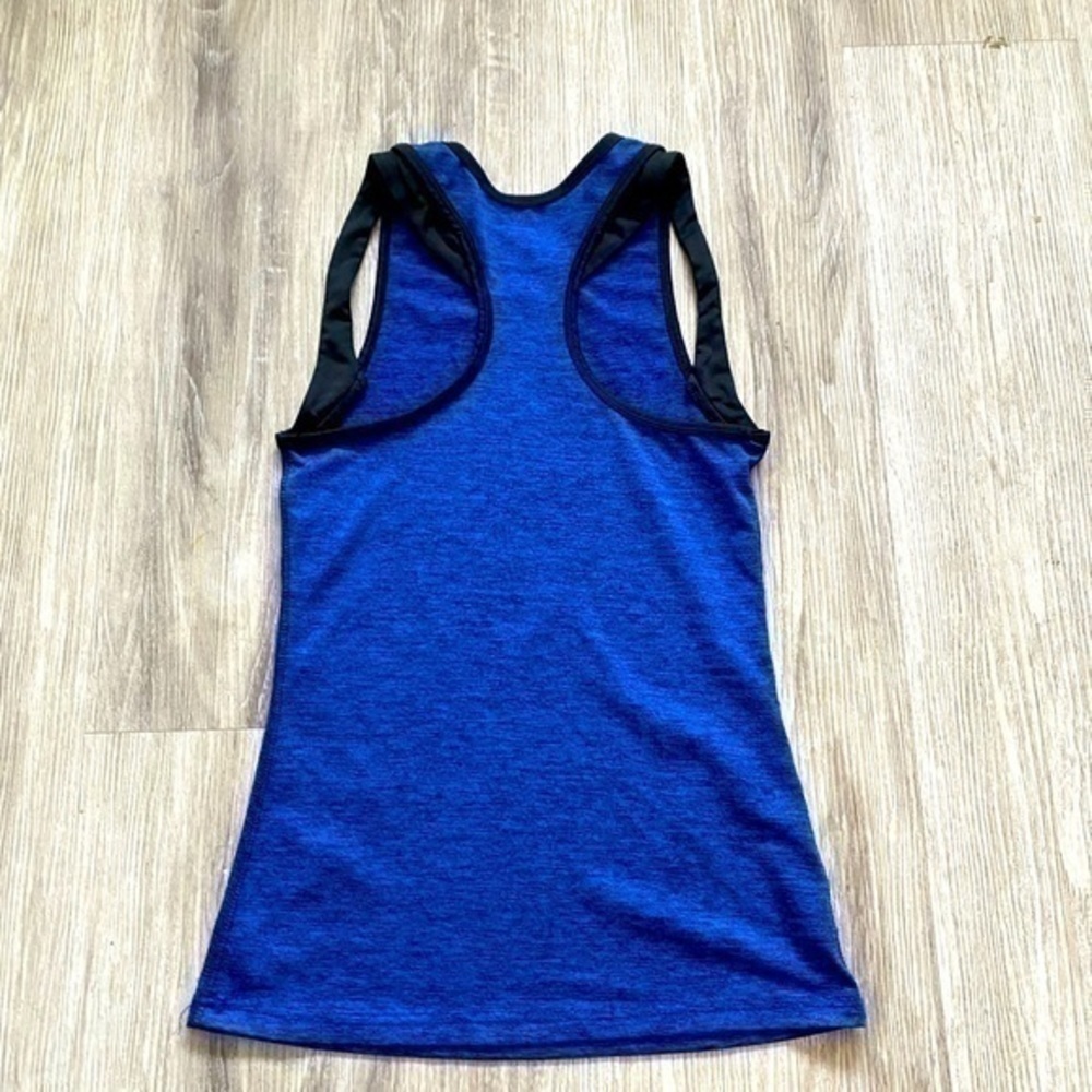 🛍️ 2/$12
DC COMICS SUPERMAN size xs women’s tank top. EEUC - Picture 3 of 3